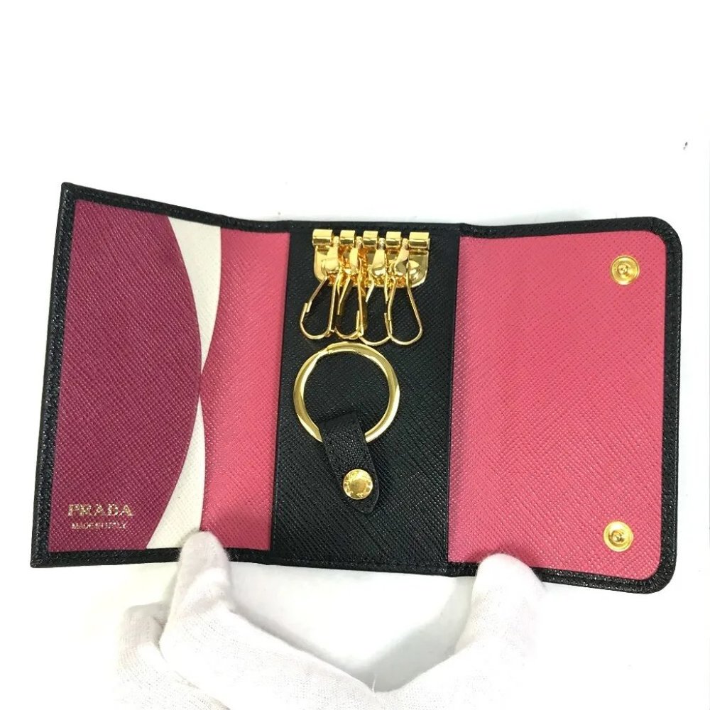 PRADA logo Key ring 4-Ring Key Case saffiano leather Black - Picture 9 of 12